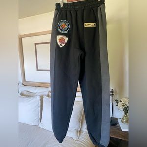 Homesick honor sweatpants black